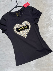 Remera básica Guess print