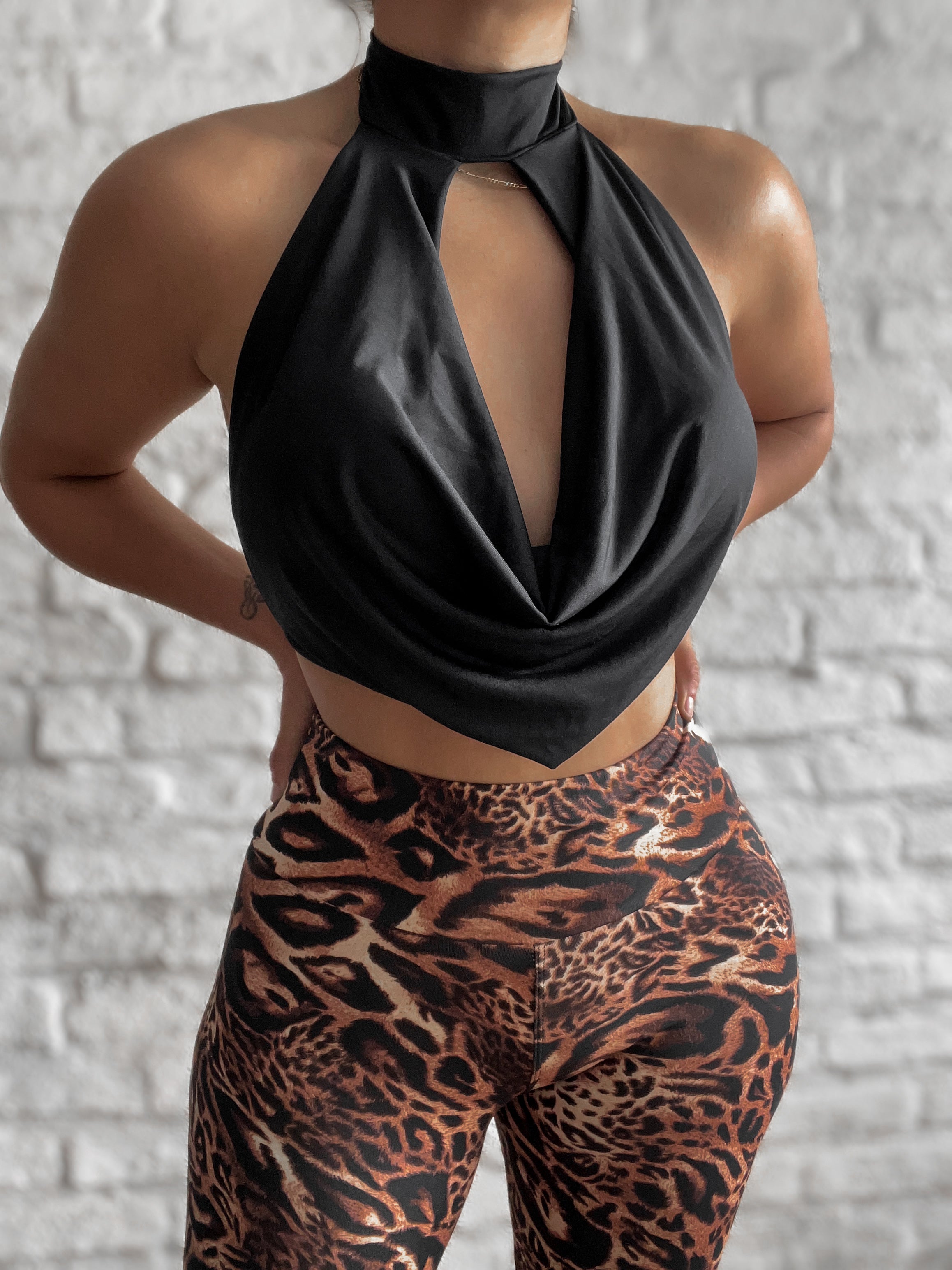 Top buche con push up