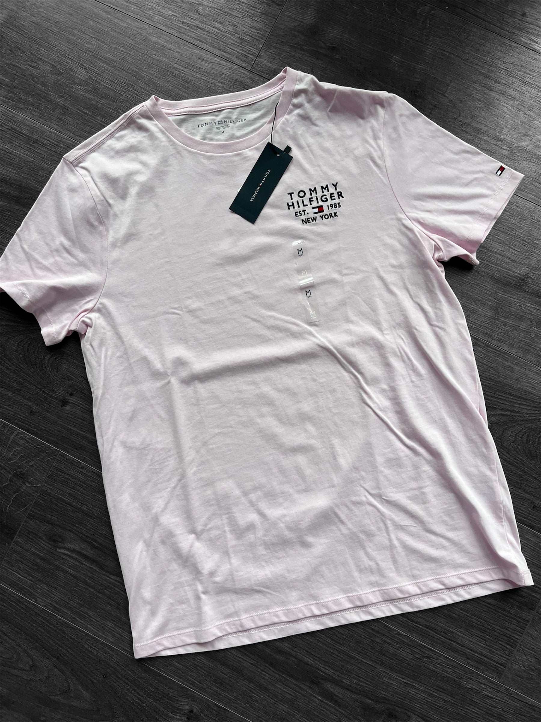 Remera tommy men rose
