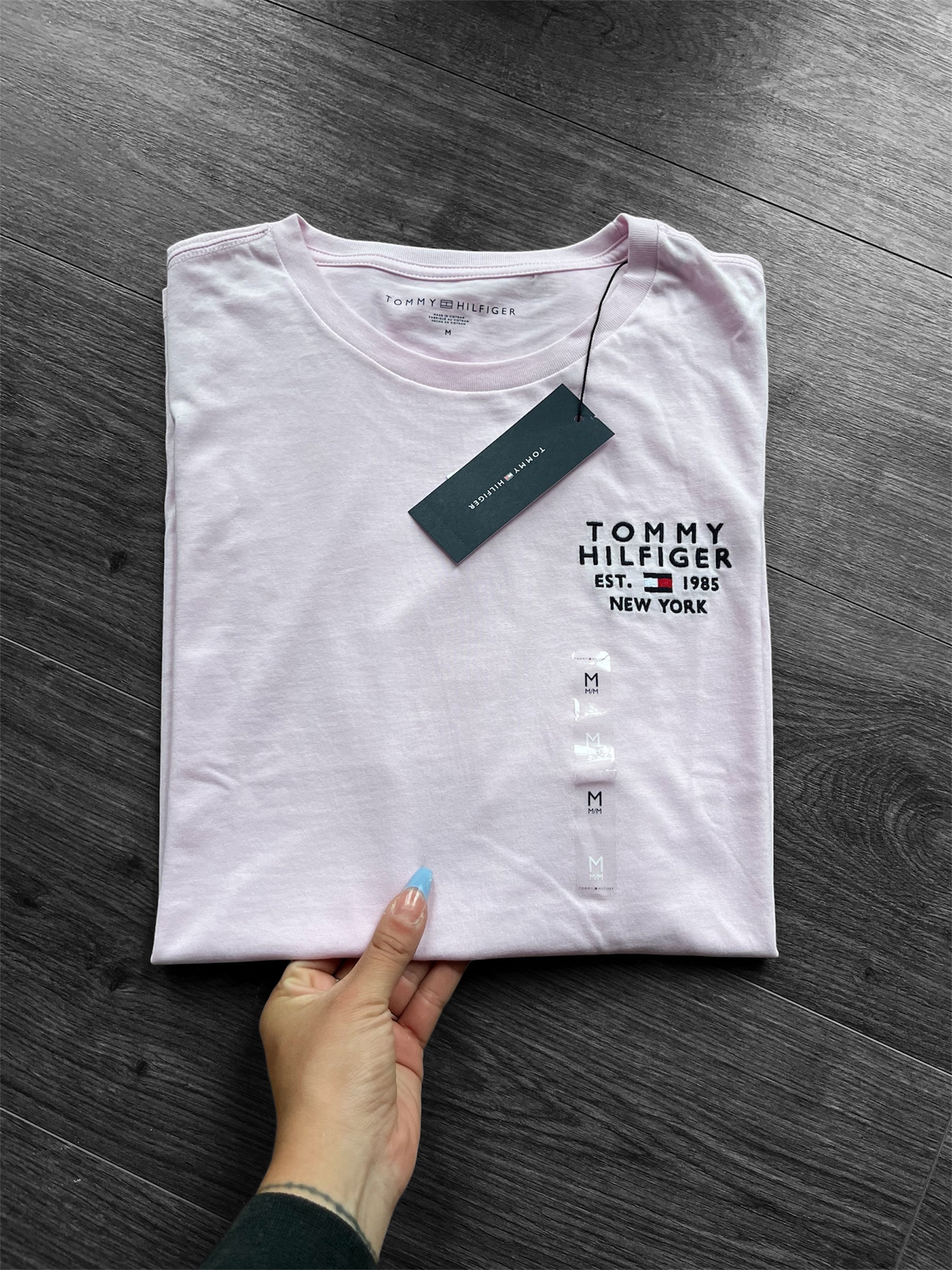Remera tommy men rose