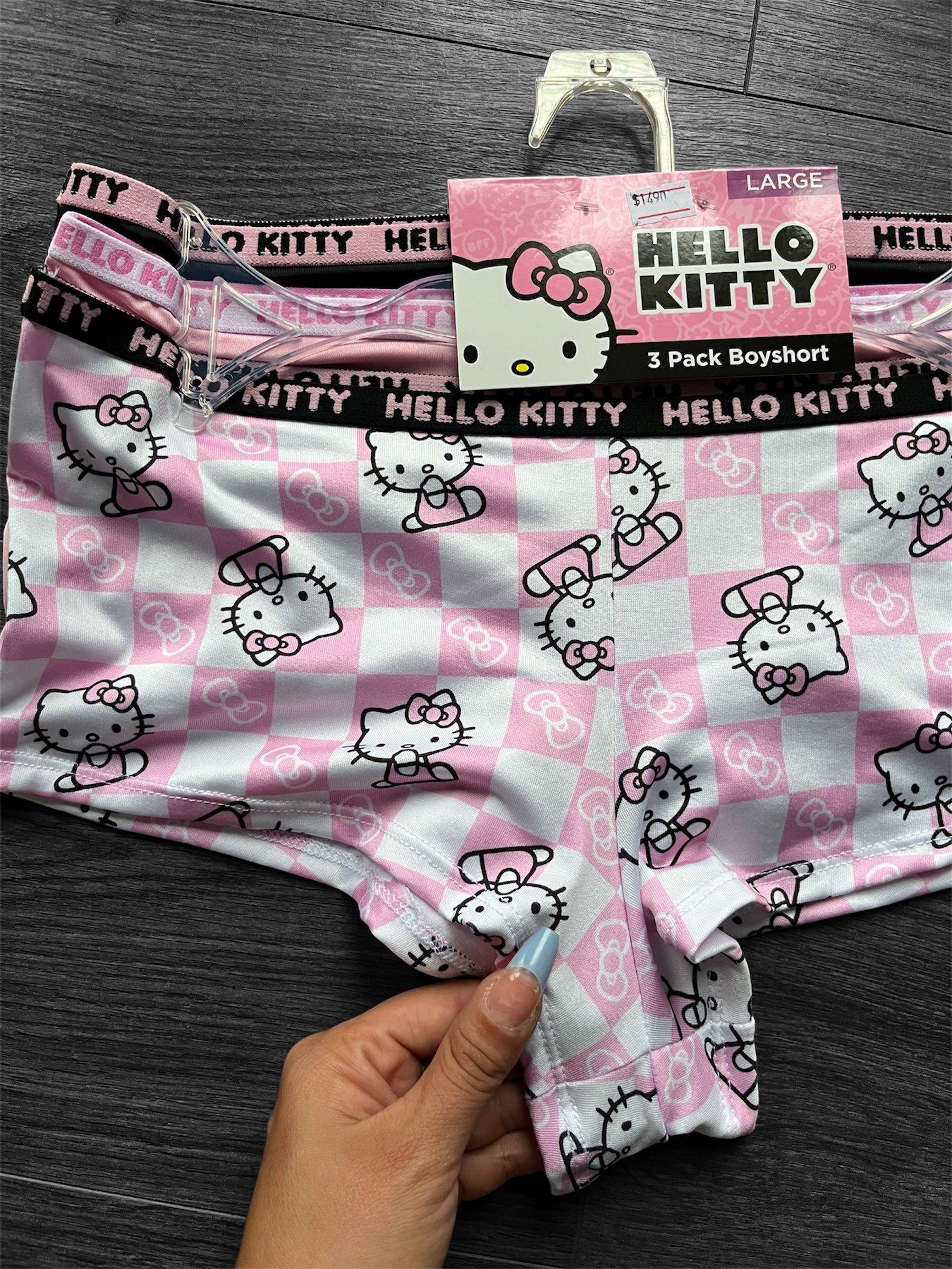Pack colaless hello kitty y conjunto ropa interior.