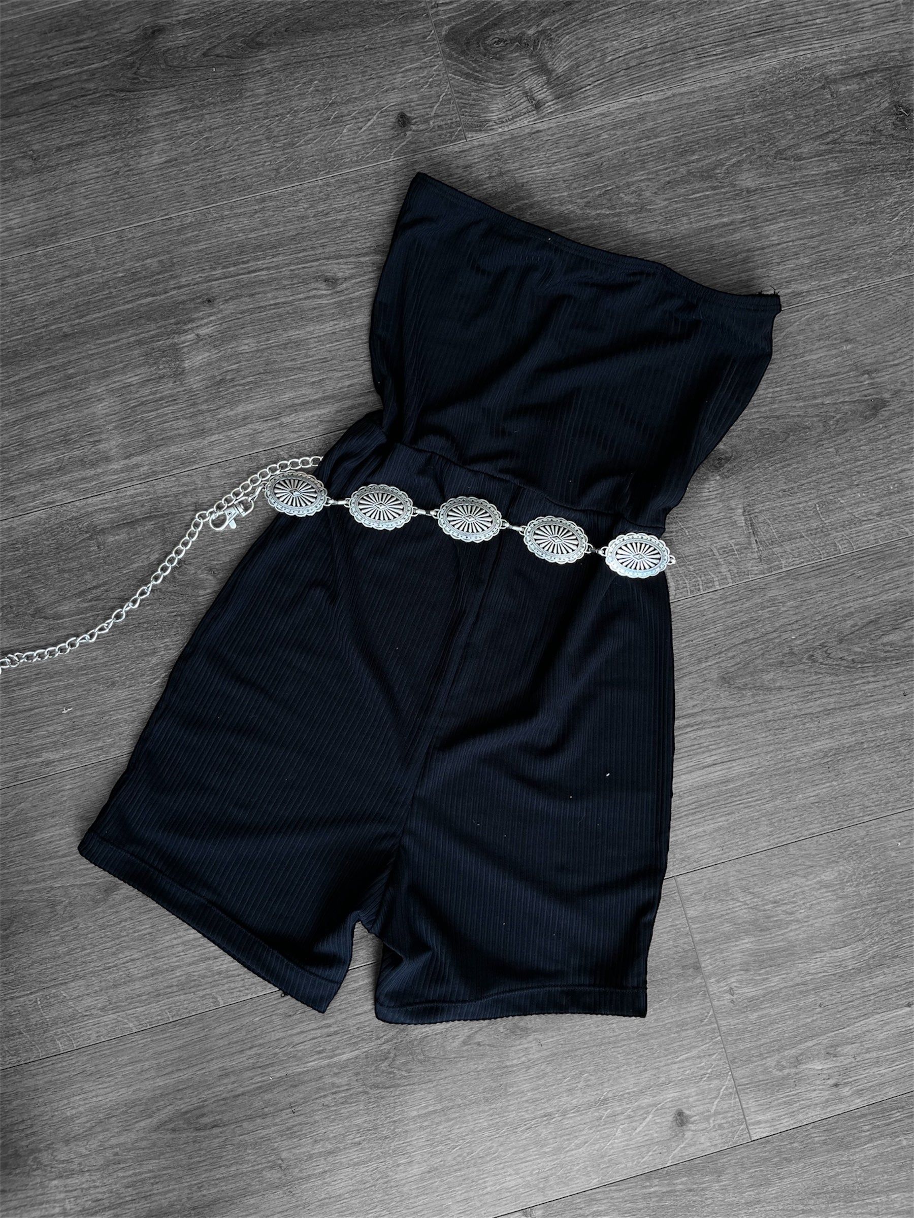 Monito mariana con cinto cadena de regalo 🎁