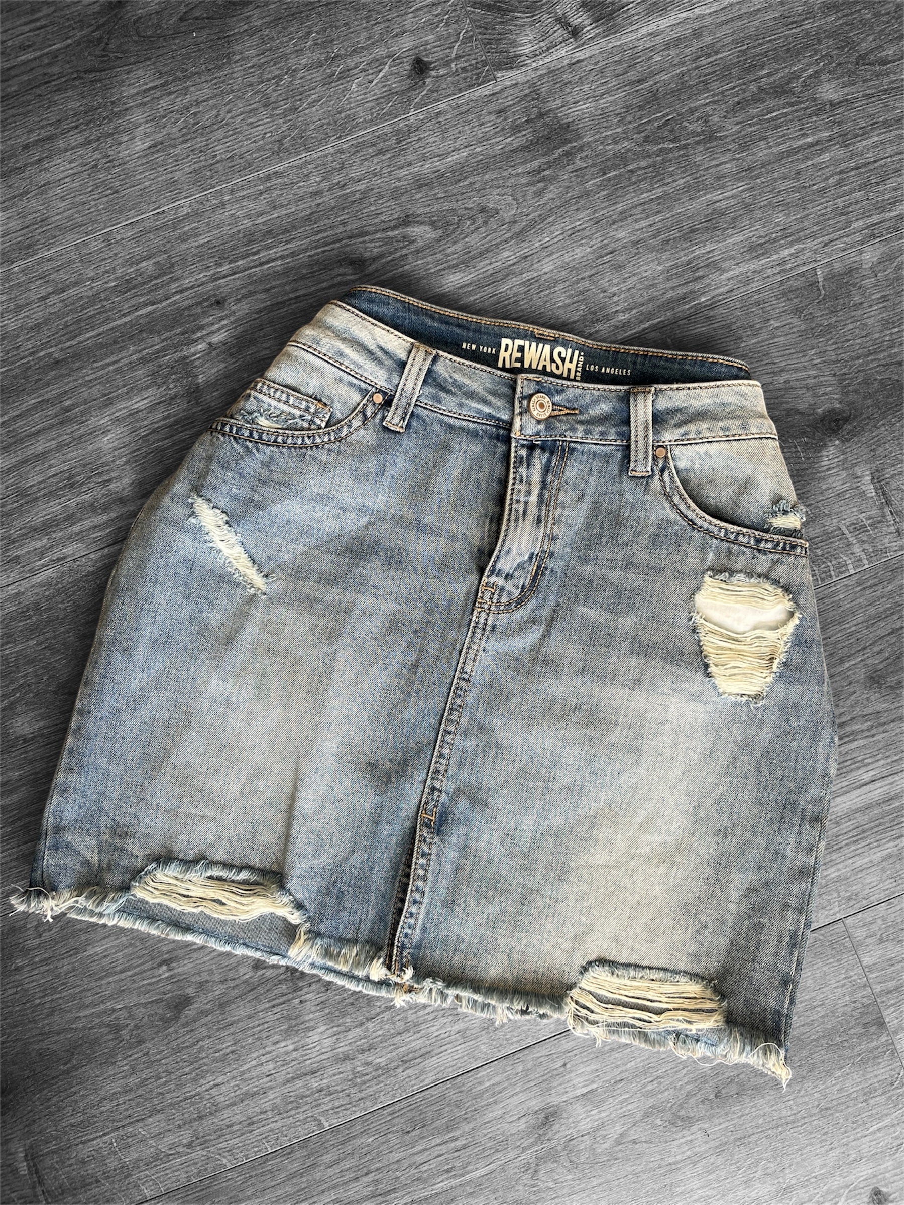 Pollera jeans con licra