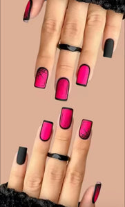 Uñas press on Pink and black Matte