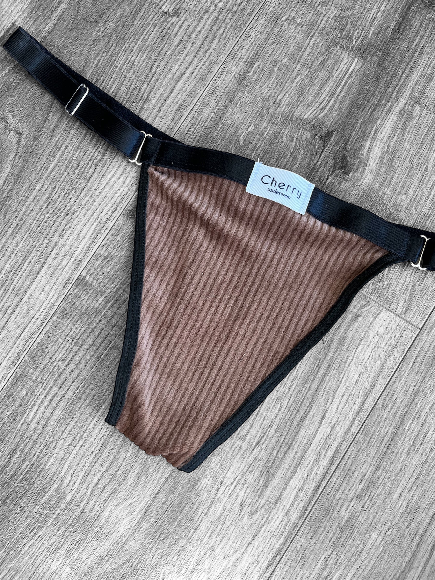 Colaless regulable chocolate