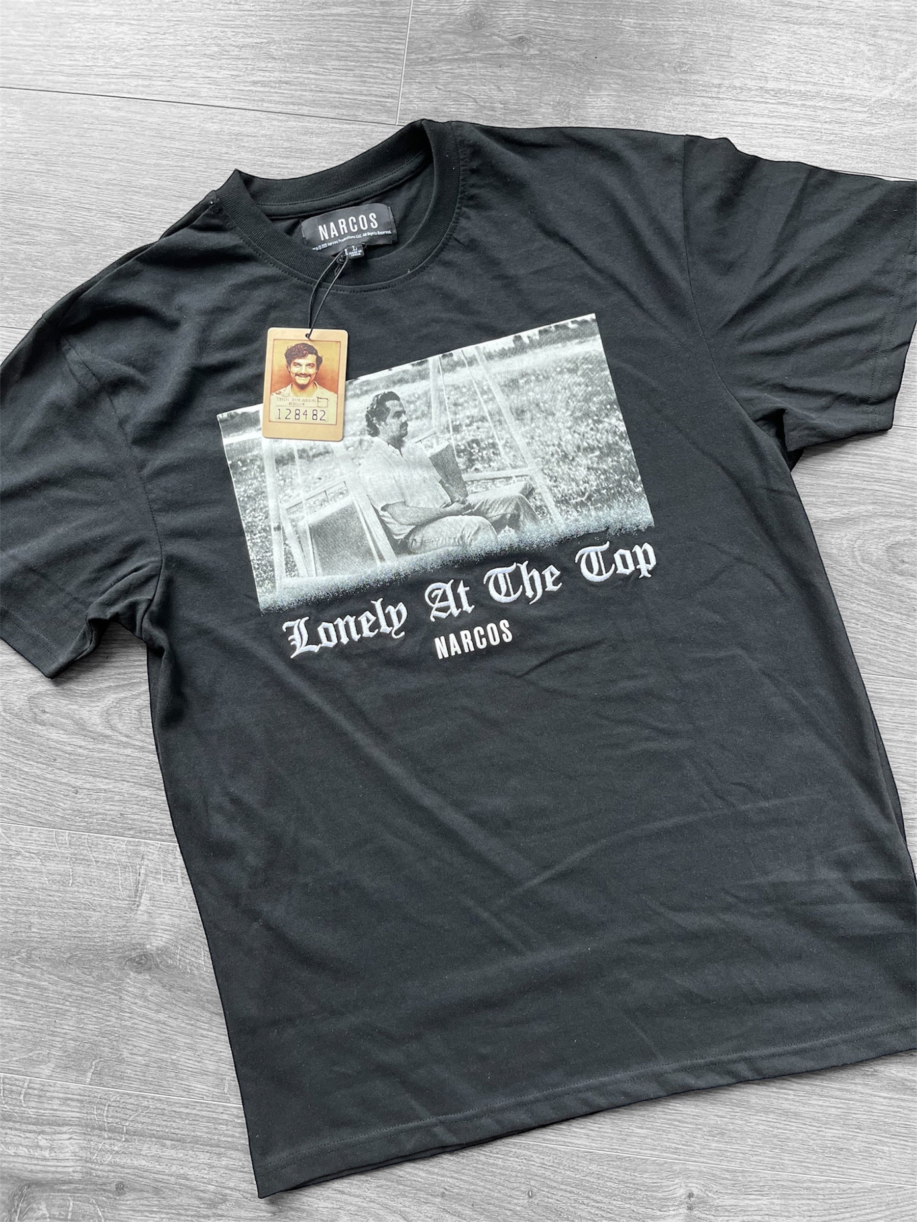 Remera narcos men