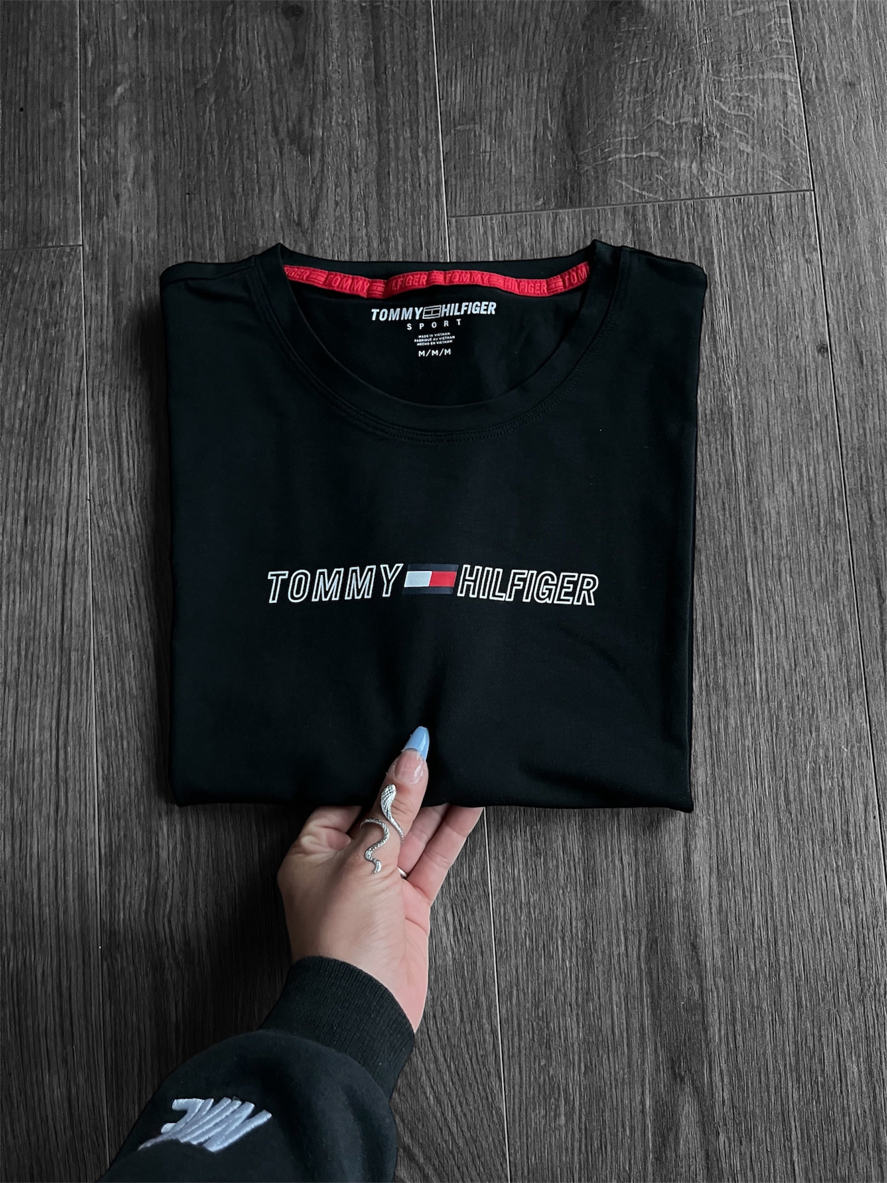 Remera tommy woman black