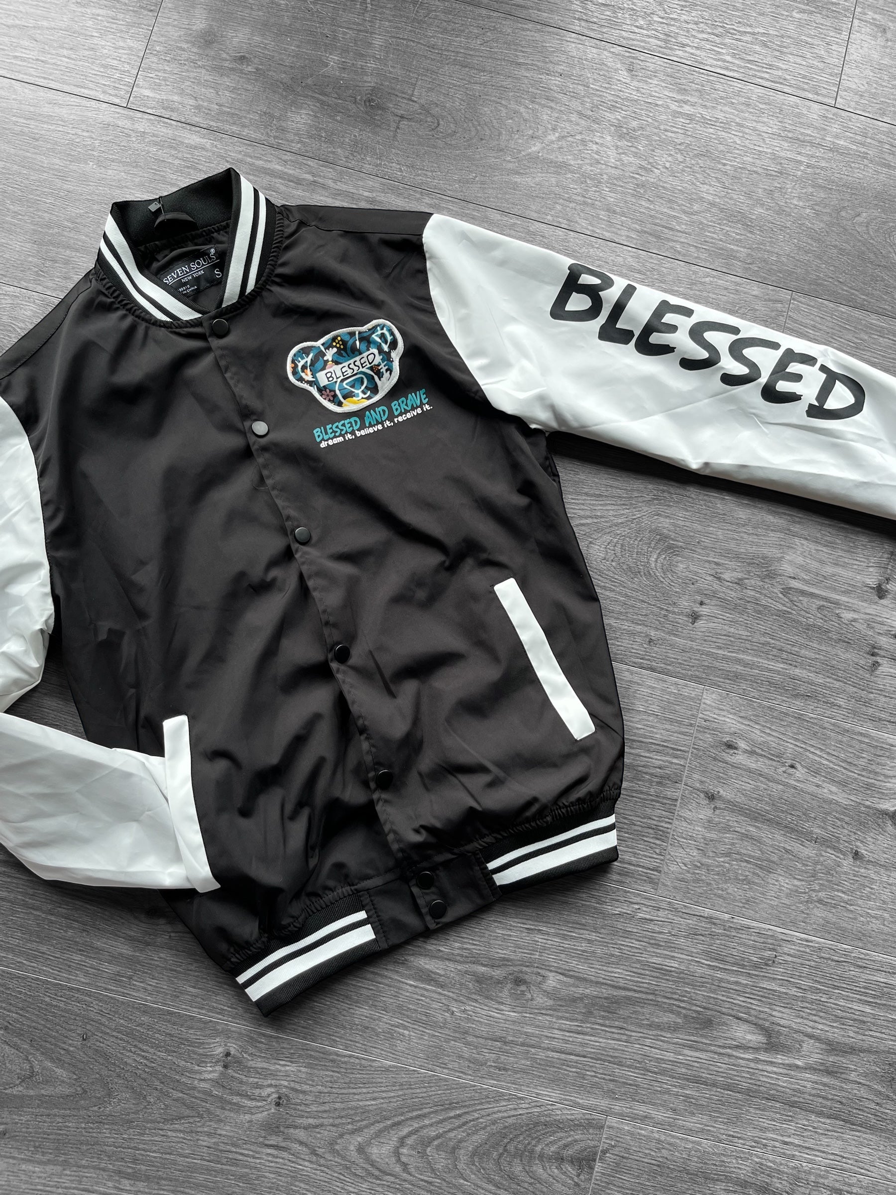 Campera bomber blessed